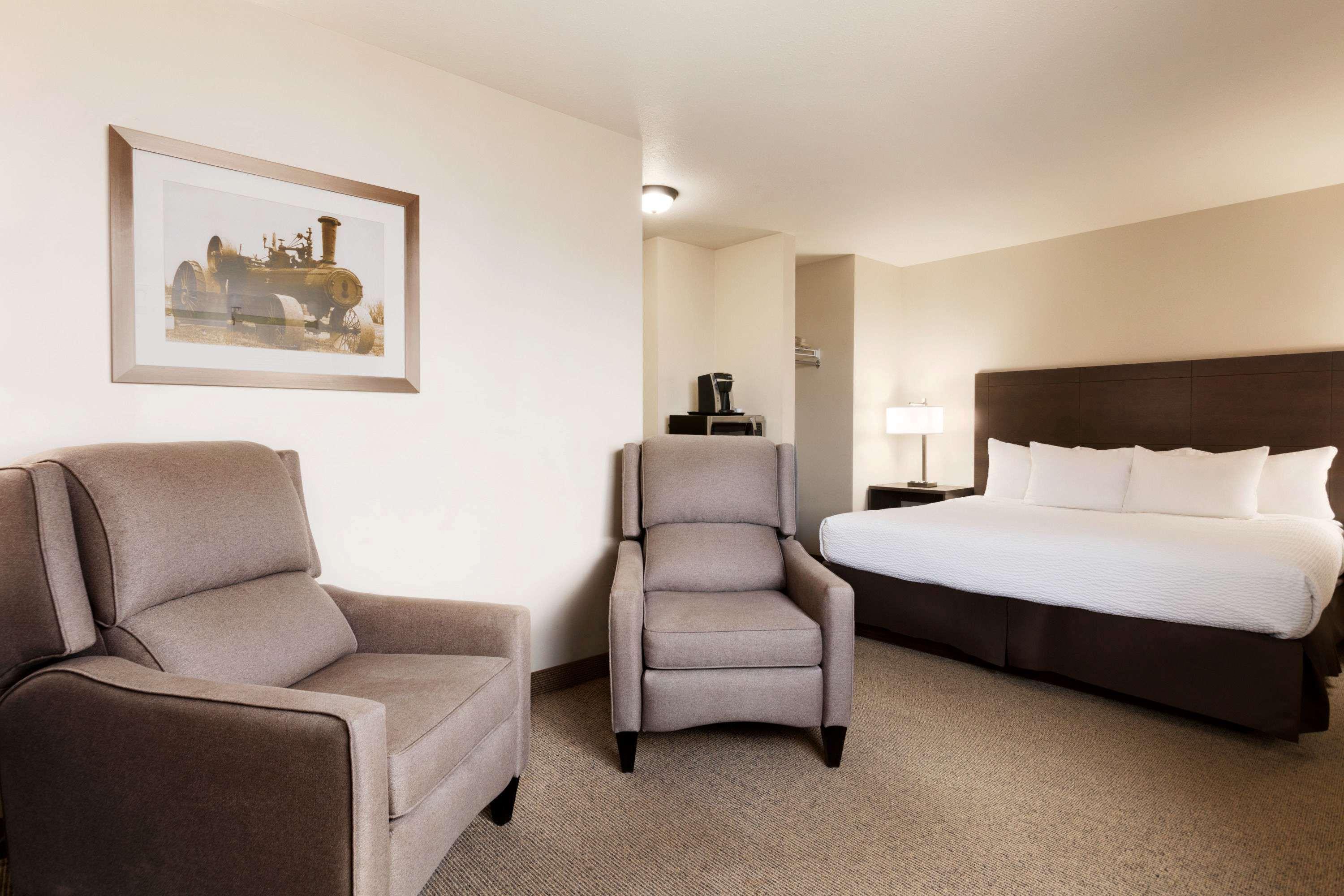 Days Inn By Wyndham Steinbach Eksteriør billede
