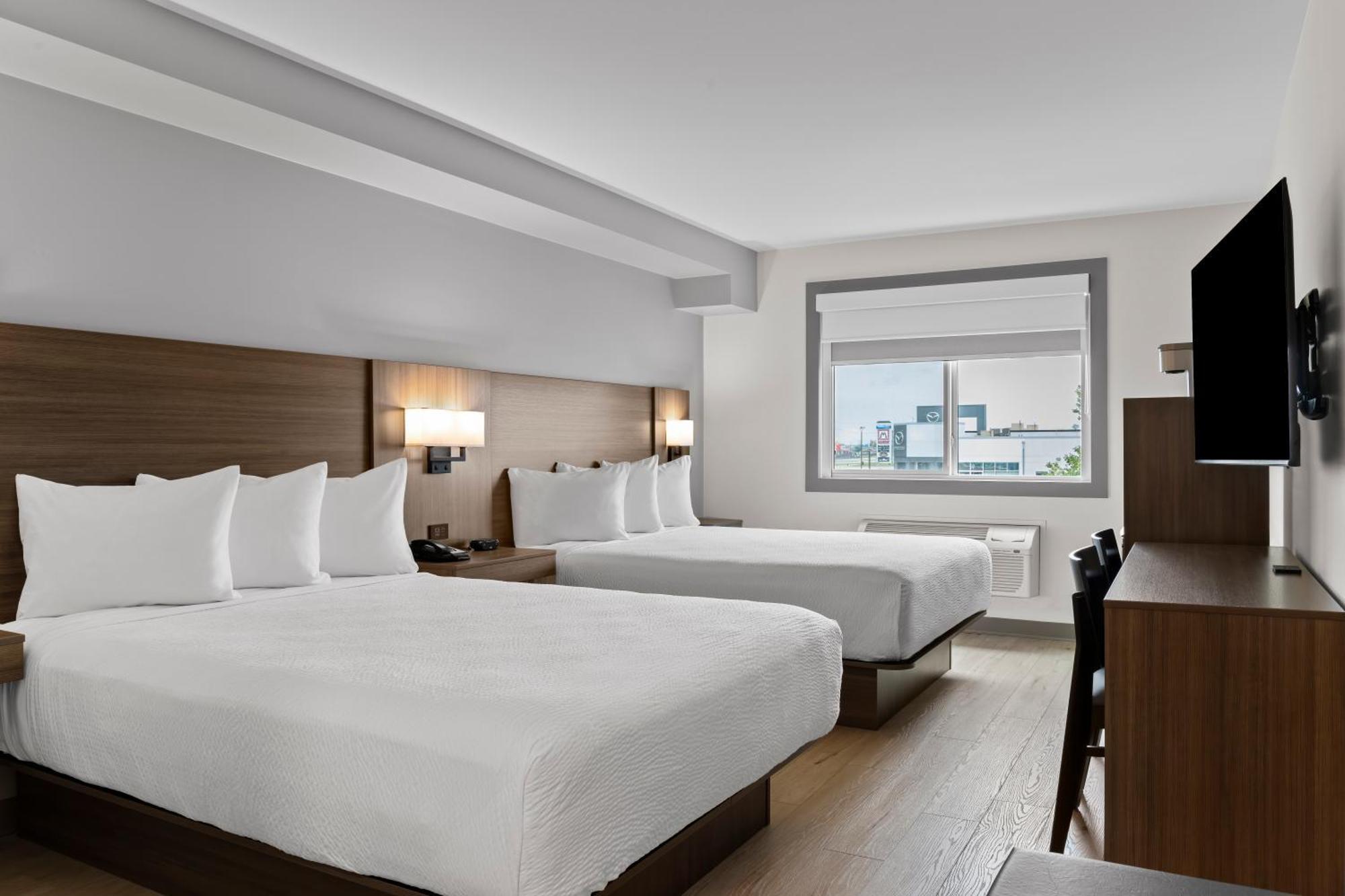 Days Inn By Wyndham Steinbach Eksteriør billede